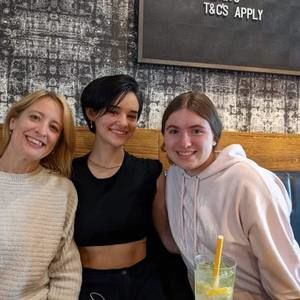 Meet your Posher, Jean